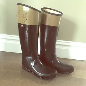 Hunter Rain Boots size US 9